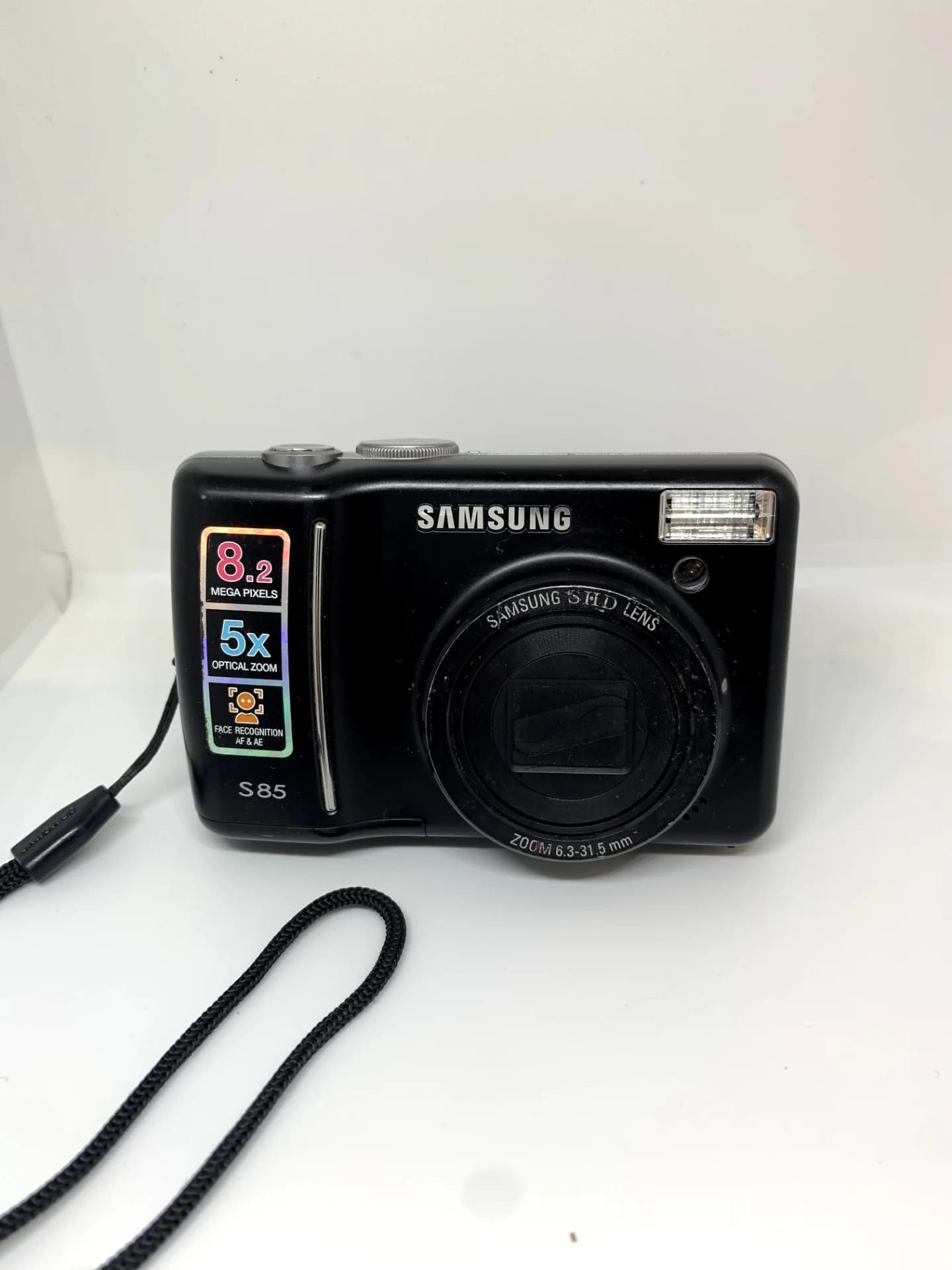 Samsung S85 - Câmera Digital — foto 1