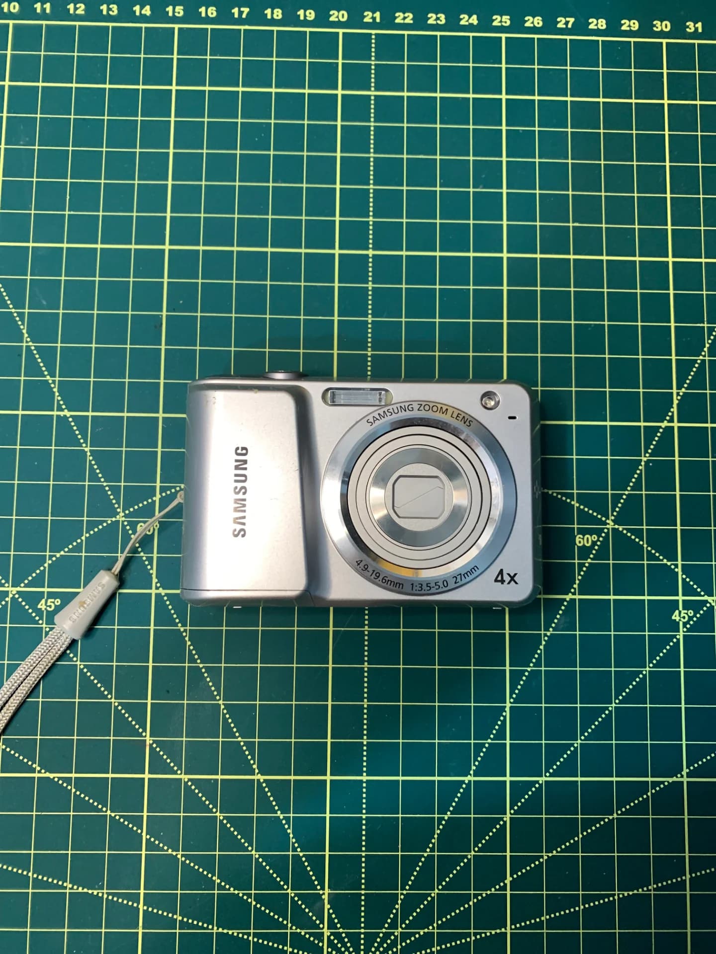 Câmera digital Samsung ES25